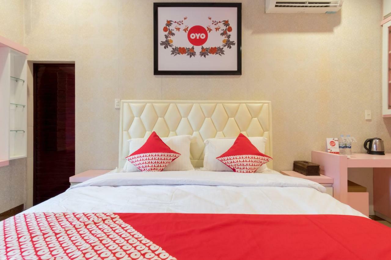 OYO 619 Naufal Guest House Syariah Medan Exterior foto